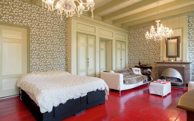 Waterfront Stelp Farmhouse With Sauna