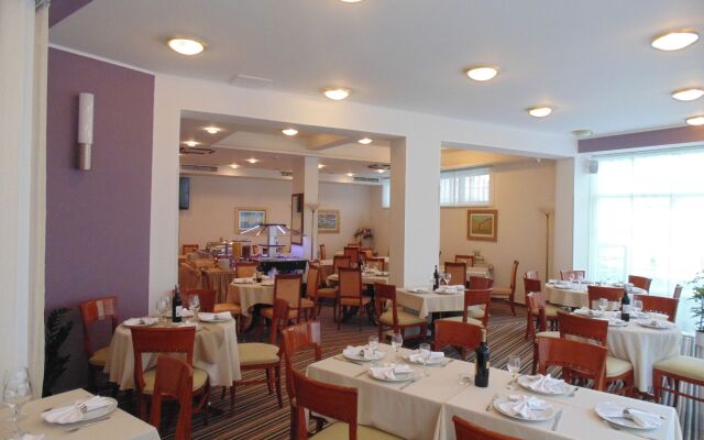 Hotel ZaDaR
