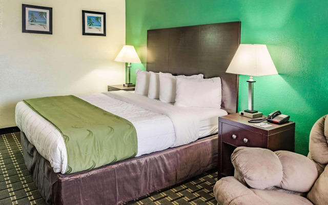 Quality Inn Charleston - West Ashley