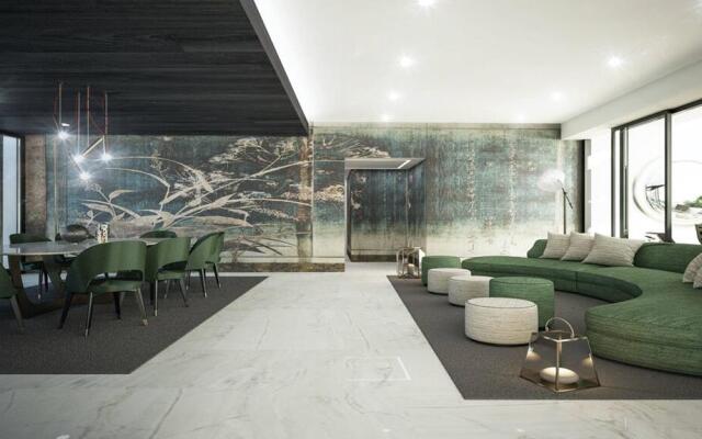 We Me Suite Hotel