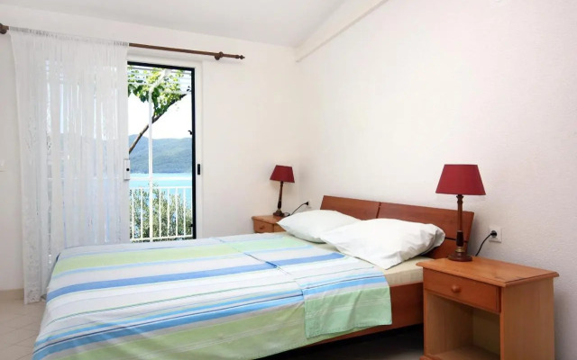 Seaside apartments with a swimming pool Viganj, Peljesac - 260