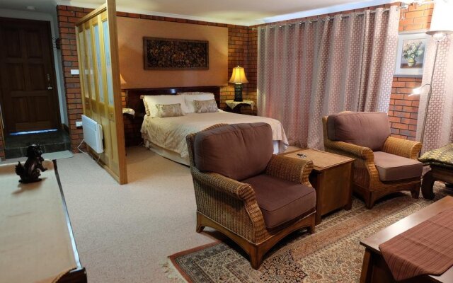 Grindelwald Lodge and Gardens