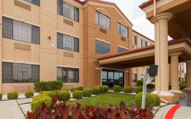 Comfort Suites Lake Ray Hubbard