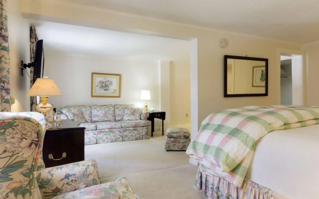 The Inn at Sawmill Farm