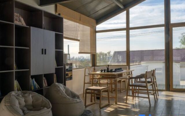 YeeMoo Guesthouse