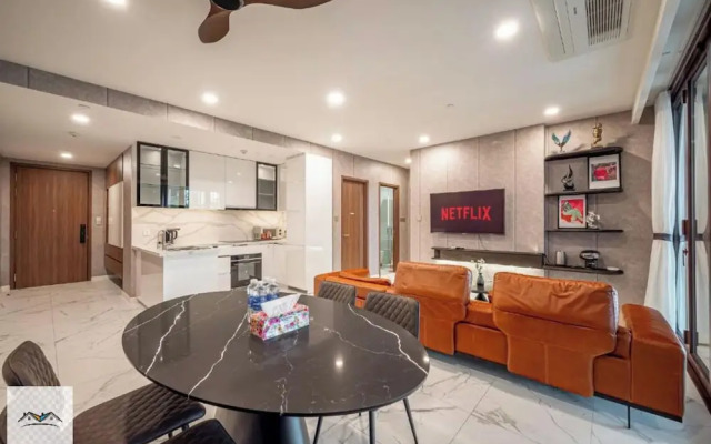 Landmark 81 Residence Skyline