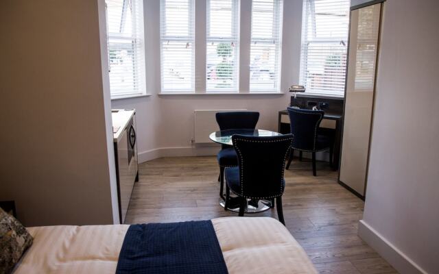 Urban By Signature Suites