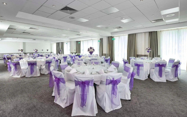 DoubleTree by Hilton Bristol North