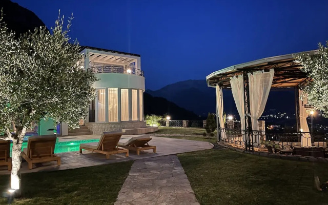 The View Premium Villas