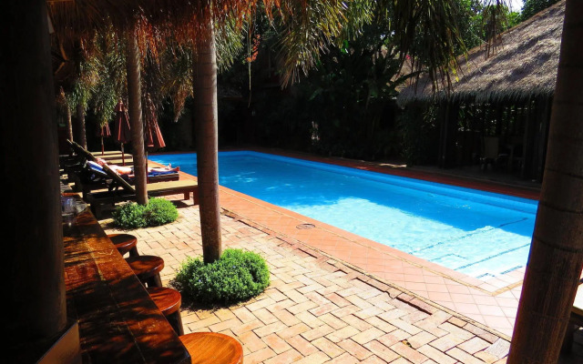 Baanpong Lodge