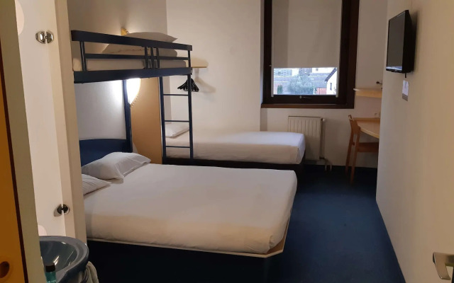 Kyriad Direct Montauban Centre