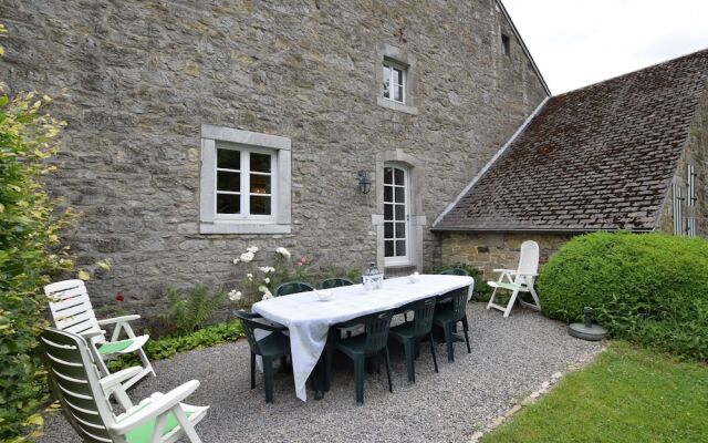 Authentic Cottage in Weris with Private Garden