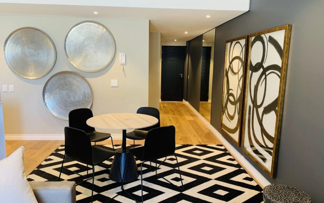 Urban Elephant At The Docklands