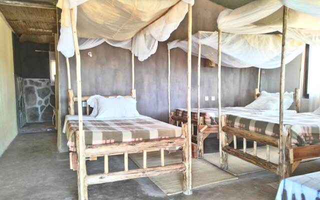 Ruaha Hilltop Lodge