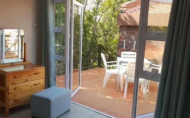 Waterkloof Glen Flatlet