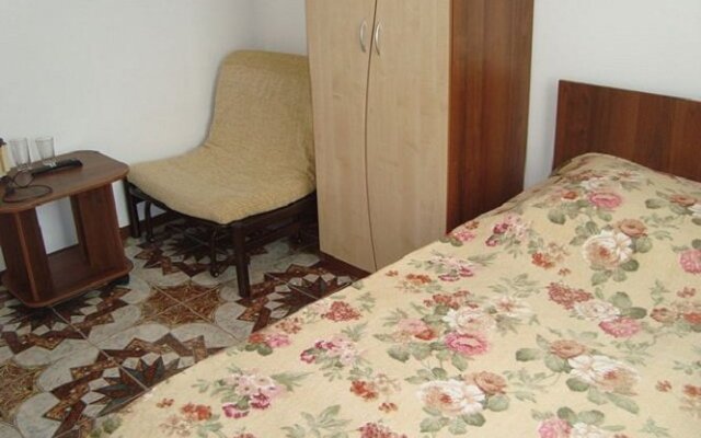 Shevchenko 117 Guest House