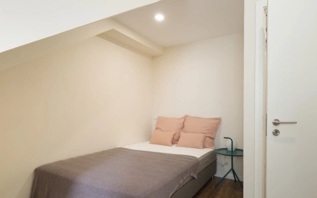 Modern 2BR Flat in Central Porto