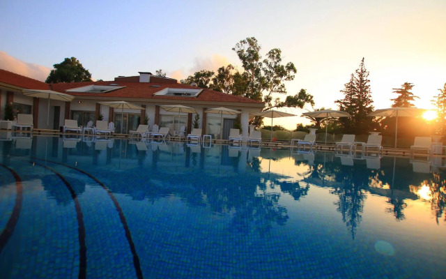 Palm Bay Beach Hotel
