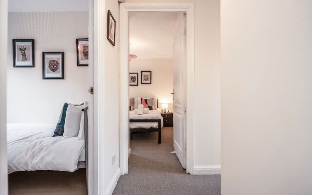 Karah Suites - The Galleria 2