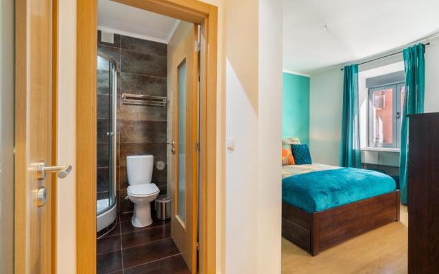 Premium Family Apartment W/ Lift, Ac & Barbecue