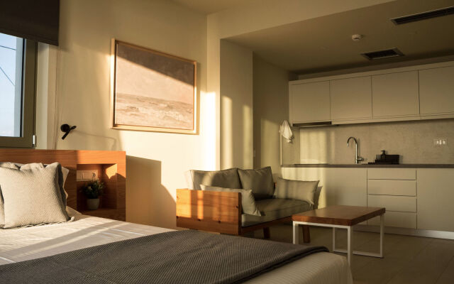 Kyma Suites - Adults only