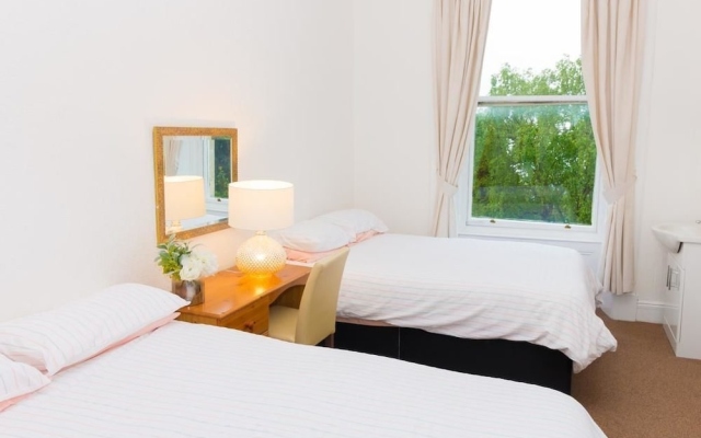 Strathdon Guest House