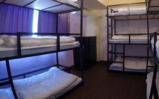 Big Bear Hostel