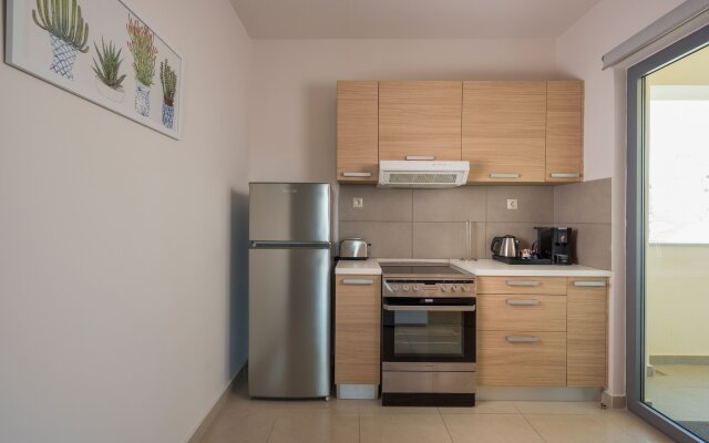 Trianon Luxury Apartments & Suites