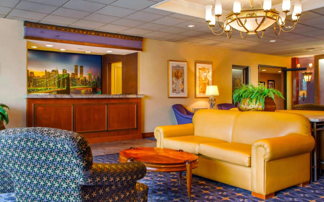 Quality Inn Meadowlands