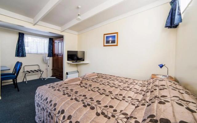 Richmond Motel & Holiday Park