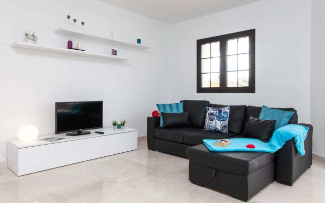 Villa Oliva by Vacanzy Collection