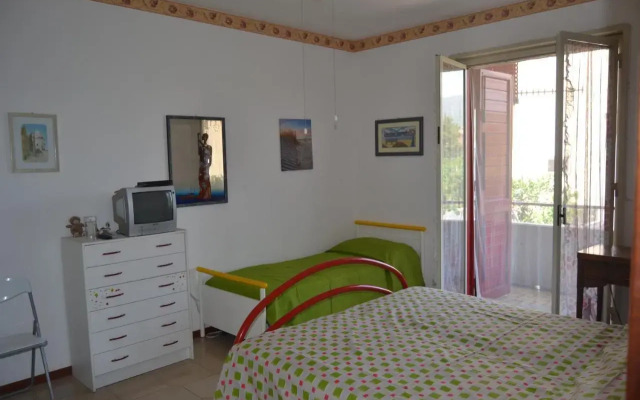 285 Via Spiaggia