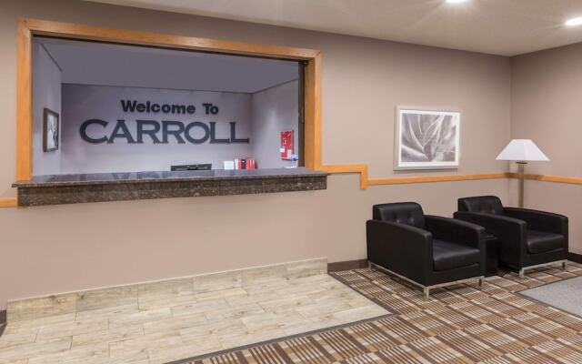 Super 8 Carroll/East