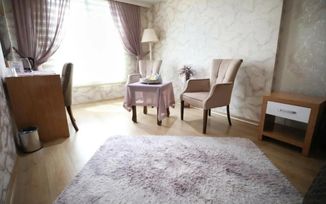 Bayazit Hotel