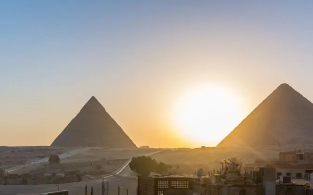 Mena Inn Pyramids