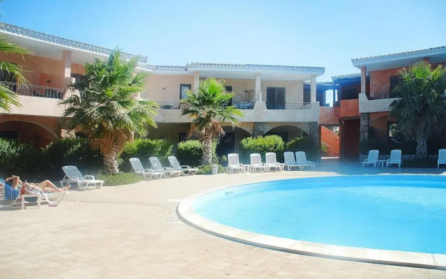Residence With Shared Pool in Palau