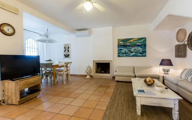 Villa Alma