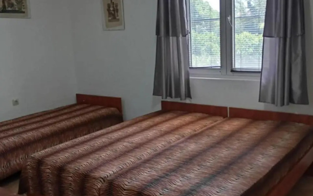 Vila Teodora