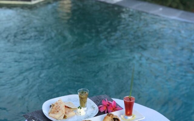 Tanjung Lima Villas Labuan Bajo