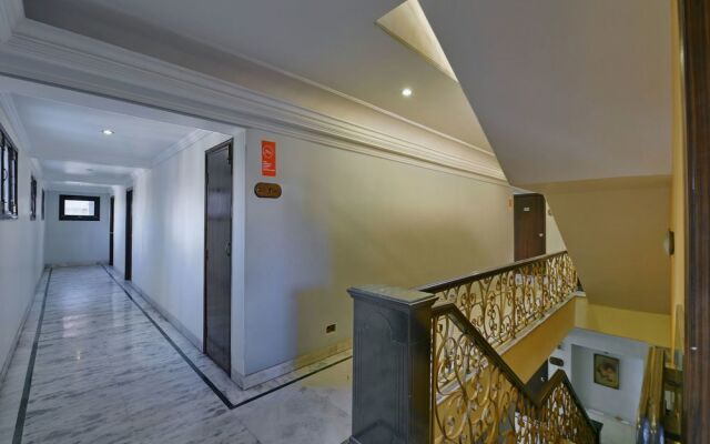 OYO 1746 Hotel RnB Select