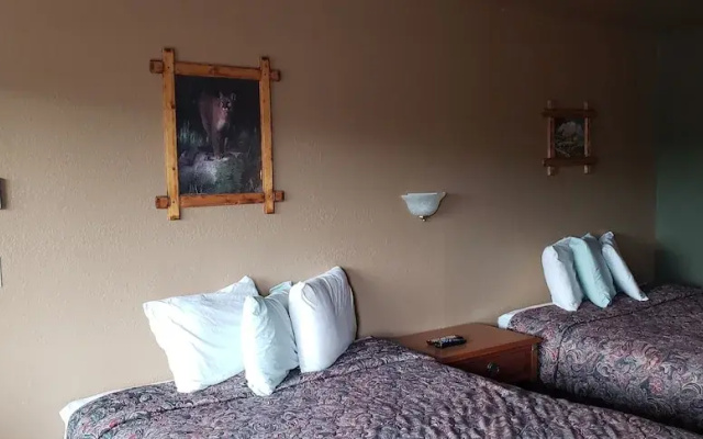 Wilderness Gateway Inn