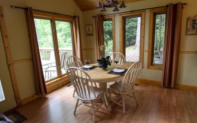 Asheville Cabins of Willow Winds