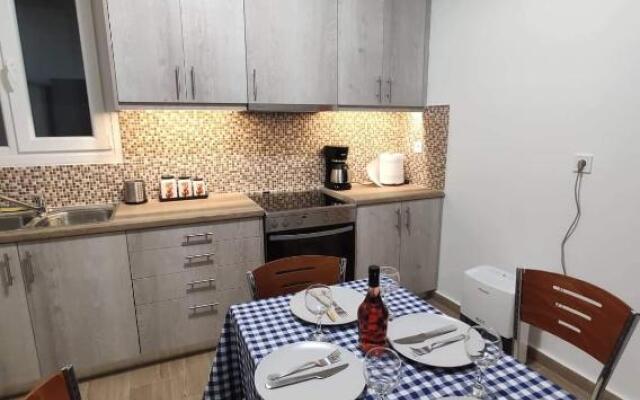 Apartment @Katehaki Metro