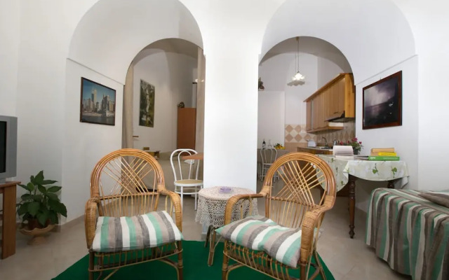 Sorrento Mansion: Relax, Explore, Savor