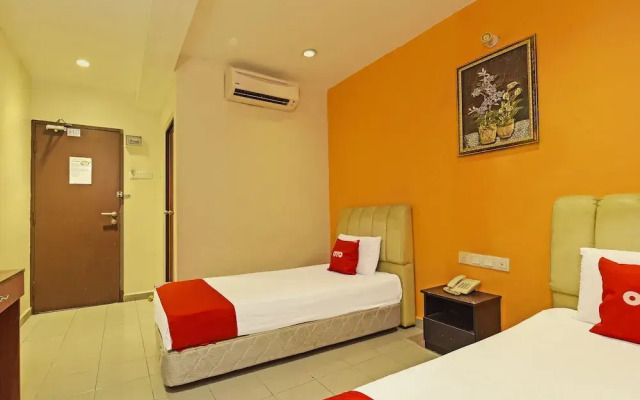 OYO 90510 Hotel Sahara