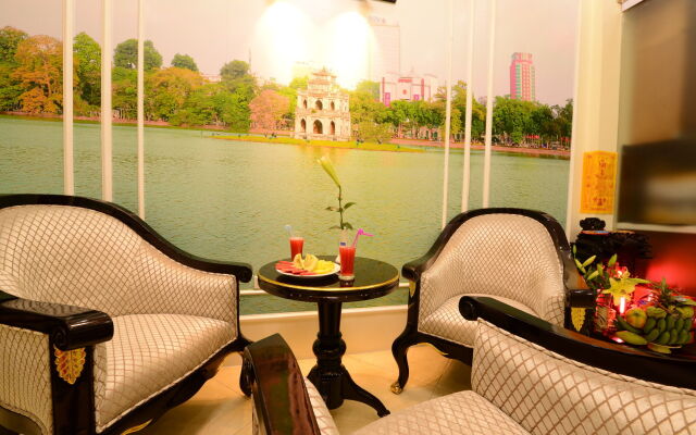 Hanoi Bella Rosa Suite Hotel & Rooftop Skybar