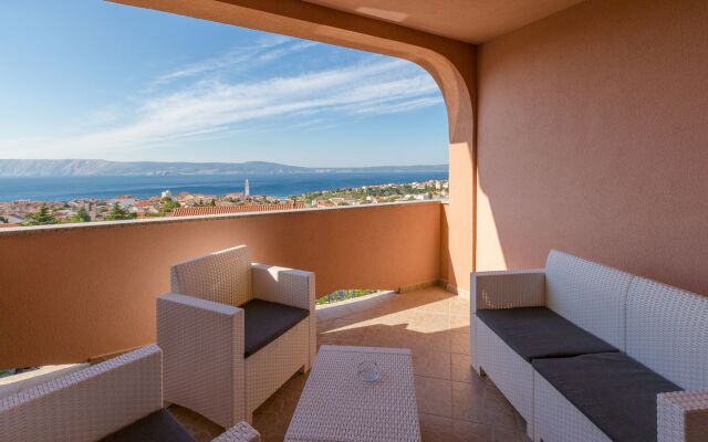 Apartment Tomica - open pool: A4 dvoetažni Novi Vinodolski, Riviera Crikvenica