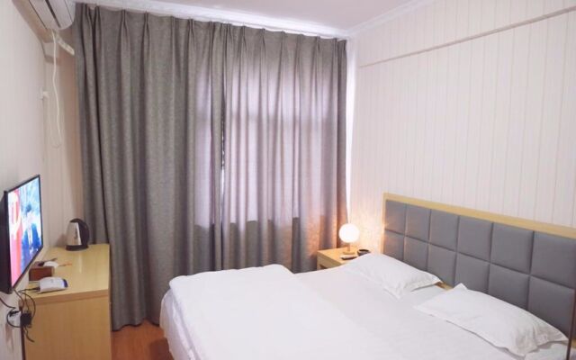 Wuhan Huanlesong Youth Hostel