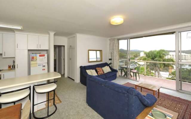 Blue Waters Unit 8 Shoal Bay