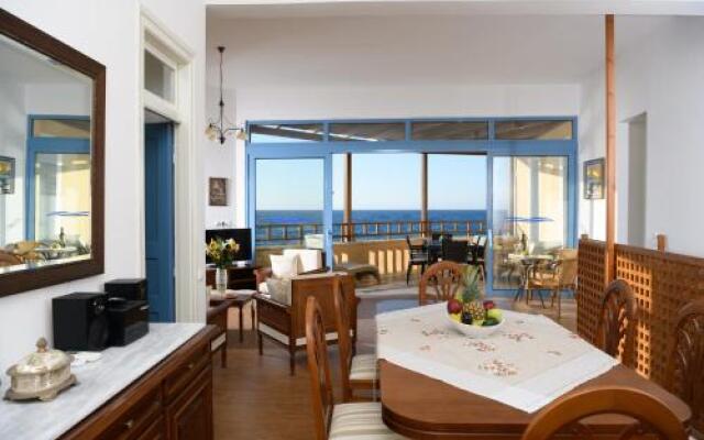 'Captain's House' Traditional Hotel Suites